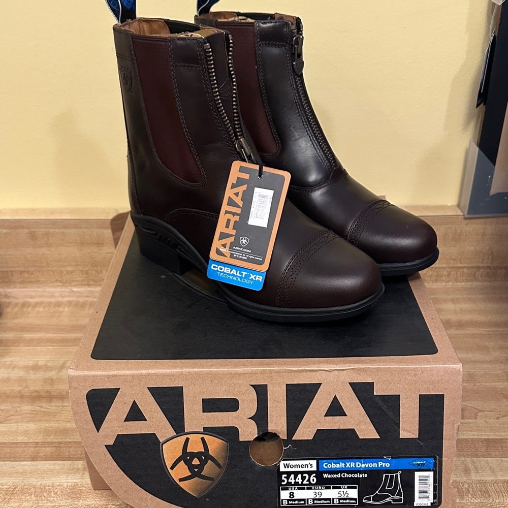 BNIB Ariat Cobalt XR Devon Pro Brown Leather Boots, women’s 8B